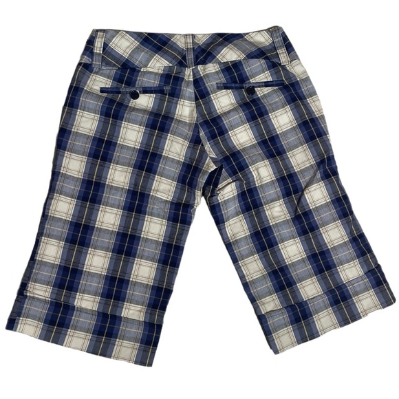 Charlotte Russe Plaid Bermuda Shorts - Picture 2 of 4